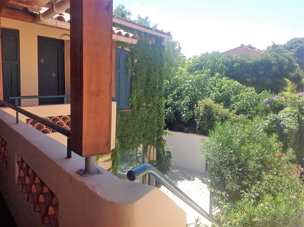 Les Lauriers Hotel Saint-Tropez Kültér fotó